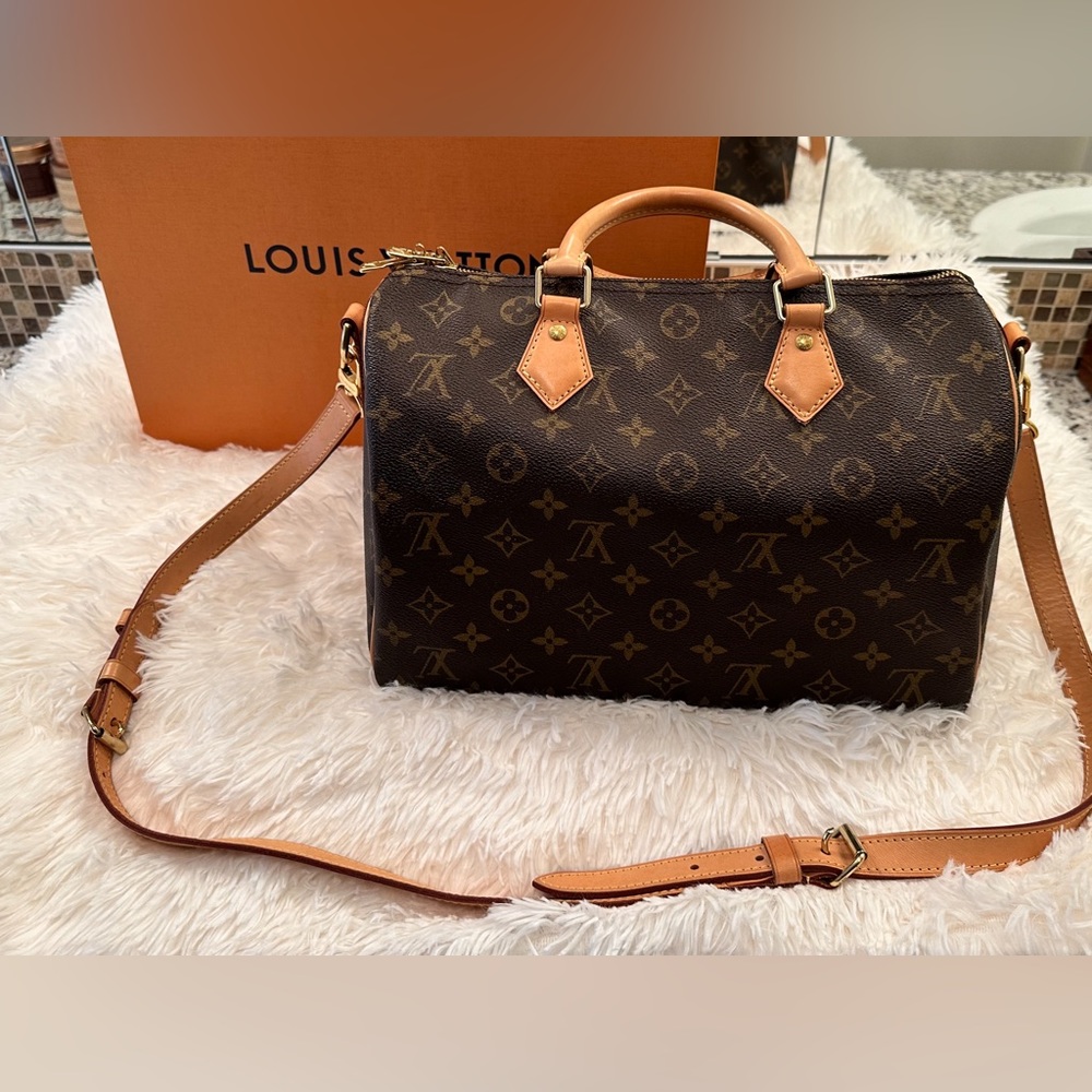 SOLD…… SOLD……..SOLD…….Louis Vuitton Speedy 30 Bandouliere